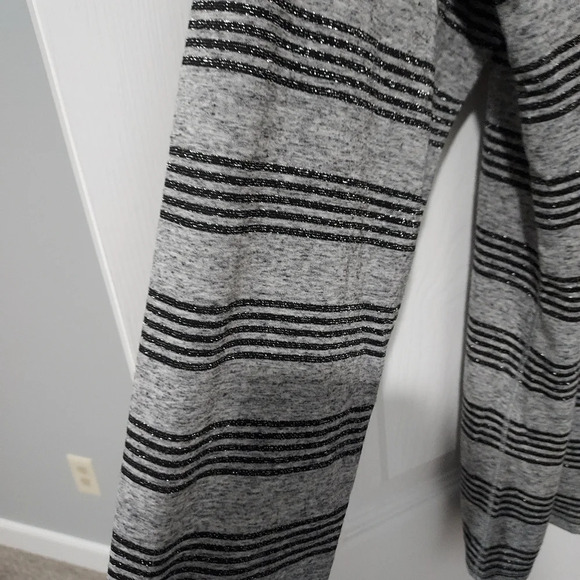 Lane Bryant Black and Gray Shimmery Striped Long Sleeve Shirt in Size 18/20 2X - Picture 5 of 10